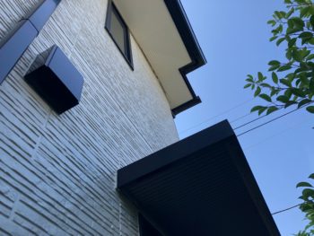 横浜市金沢区T様邸ダイヤモンドコート外壁塗装後3年点検画像