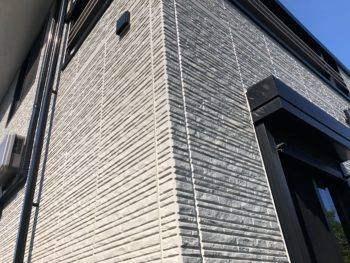 横浜市金沢区T様邸ダイヤモンドコート外壁塗装後3年点検画像