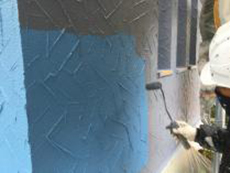 横浜市金沢区T様邸外壁アクセント部分ダイヤモンドコート塗装上塗り２回目施工中