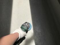 横浜市戸塚区I様邸ベランダ防水施工前ケレン作業画像