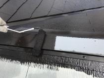 横浜市戸塚区I様邸屋根塗装施工中画像