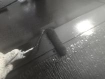 横浜市戸塚区I様邸屋根塗装施工中画像