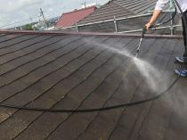 横浜市戸塚区I様邸ダイヤモンドコート外壁塗装施工前高圧洗浄作業