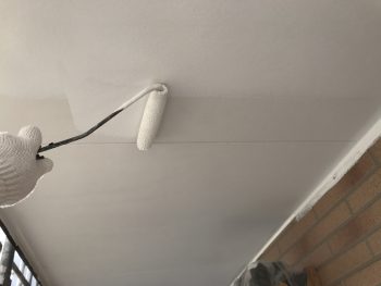 横浜市栄区K様邸軒天塗り替え施工事例画像