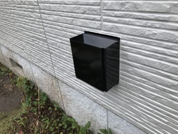 横浜市金沢区T様邸換気フード塗装施工後