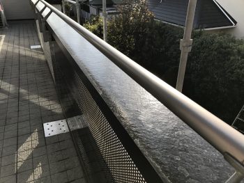 横浜市金沢区T様邸ベランダ手摺塗装後