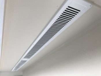 横浜市戸塚区M様邸軒天換気口塗装後