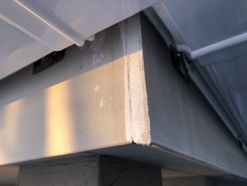 横浜市戸塚区M様邸シーリング打ち替え作業