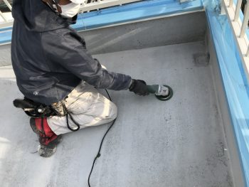 横浜市栄区O様邸屋上FRP防水保護塗装施工事例画像