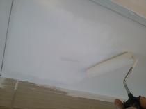 横浜市戸塚区I様邸軒天上塗り１回目