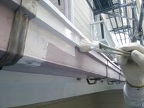 横浜市戸塚区I様邸軒樋上塗り１回目