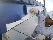 横浜市栄区S様邸破風上塗り１回目