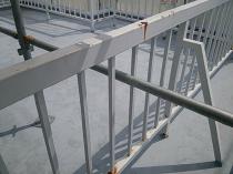 横浜市栄区S様邸ベランダ手摺塗装前