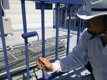 横浜市栄区S様邸ベランダ手摺上塗り２回目