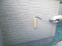 横浜市保土ヶ谷区N様邸外壁塗装下塗り1回目