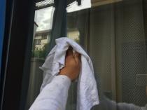 横浜市栄区S様邸窓ガラス水拭き作業