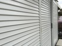 横浜市戸塚区P様邸雨戸塗替え完了