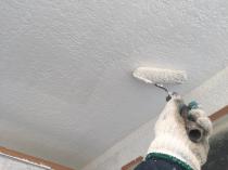 横浜市戸塚区P様邸軒天塗替え中