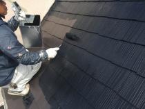 横浜市戸塚区P様邸屋根塗装施工中