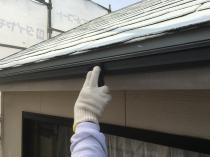 横浜市栄区K様邸雨樋塗装前ケレン作業