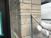 横浜市栄区K様邸シーリング打ち替え作業中