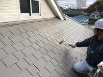 横浜市保土ヶ谷区F様邸屋根上塗り２回目
