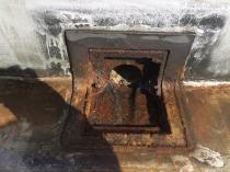 横浜市南区Fビル屋上ドレン廻り清掃後