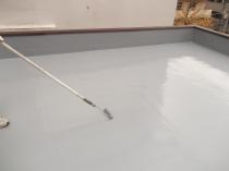 横浜市南区Fビル屋上防水工事上塗り２回目