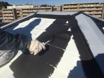 横浜市戸塚区A様邸屋根上塗り1回目