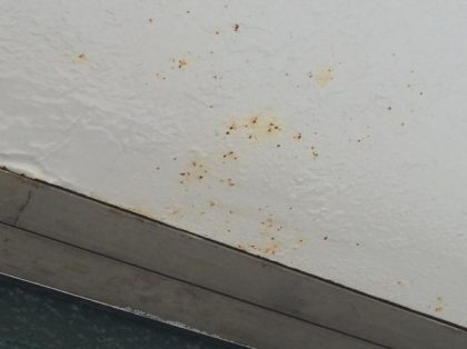 鉄部から錆が発生した画像