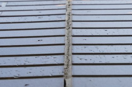 ひび割れたシーリング