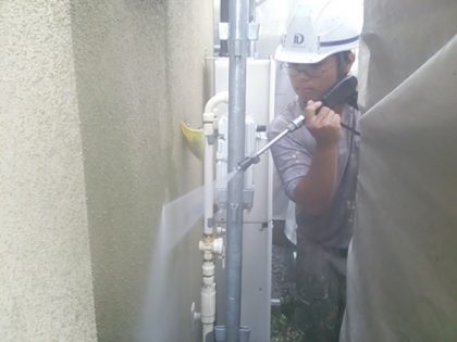 外壁高圧洗浄作業