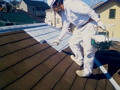 屋根塗装下塗り作業