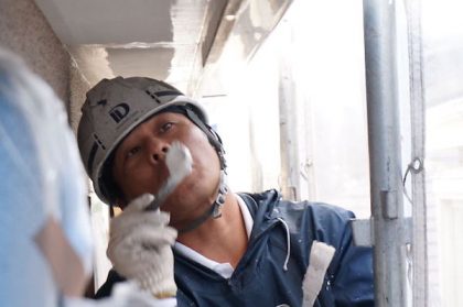 塗装専門店株式会社功栄の職人