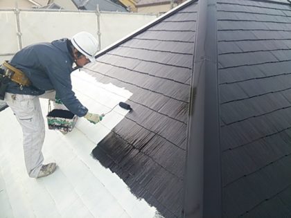 屋根塗装下塗り作業