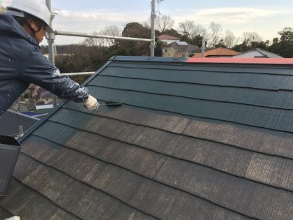 屋根中塗り作業