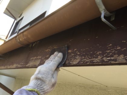 塗替えリフォーム破風ケレン作業