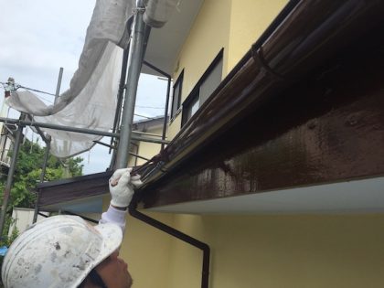 雨樋塗り替え