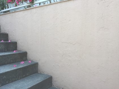 横浜市港南区塀塗装工事