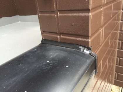 シーリング仕上げ