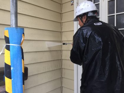 外壁高圧洗浄作業