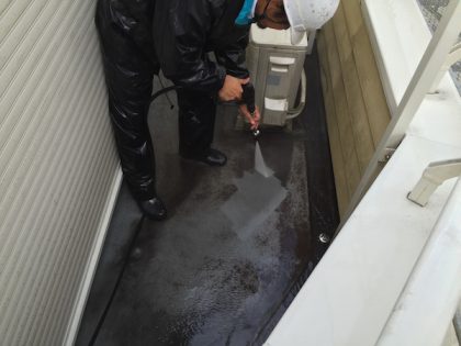 ベランダ高圧洗浄