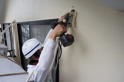 スリムダクト取り付け作業
