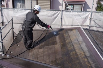 屋根高圧洗浄工事