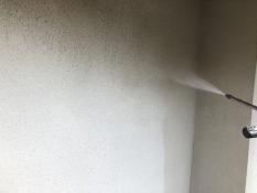 横浜市港南区I様邸インディフレッシュセラ外壁塗装前高圧洗浄作業