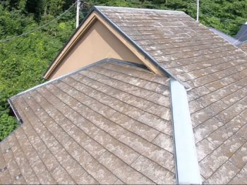逗子市M様邸サーモアイＳｉ屋根塗装施工前画像