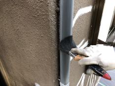 横浜市港南区S様邸雨樋塗装施工前清掃