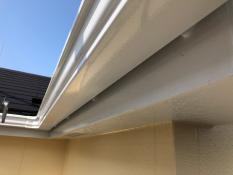 横浜市栄区S様邸破風塗り替え施工後画像