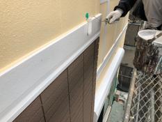 横浜市栄区S様邸幕板塗装上塗り2回目