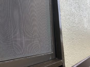 横浜市戸塚区I様邸木枠塗装完了画像